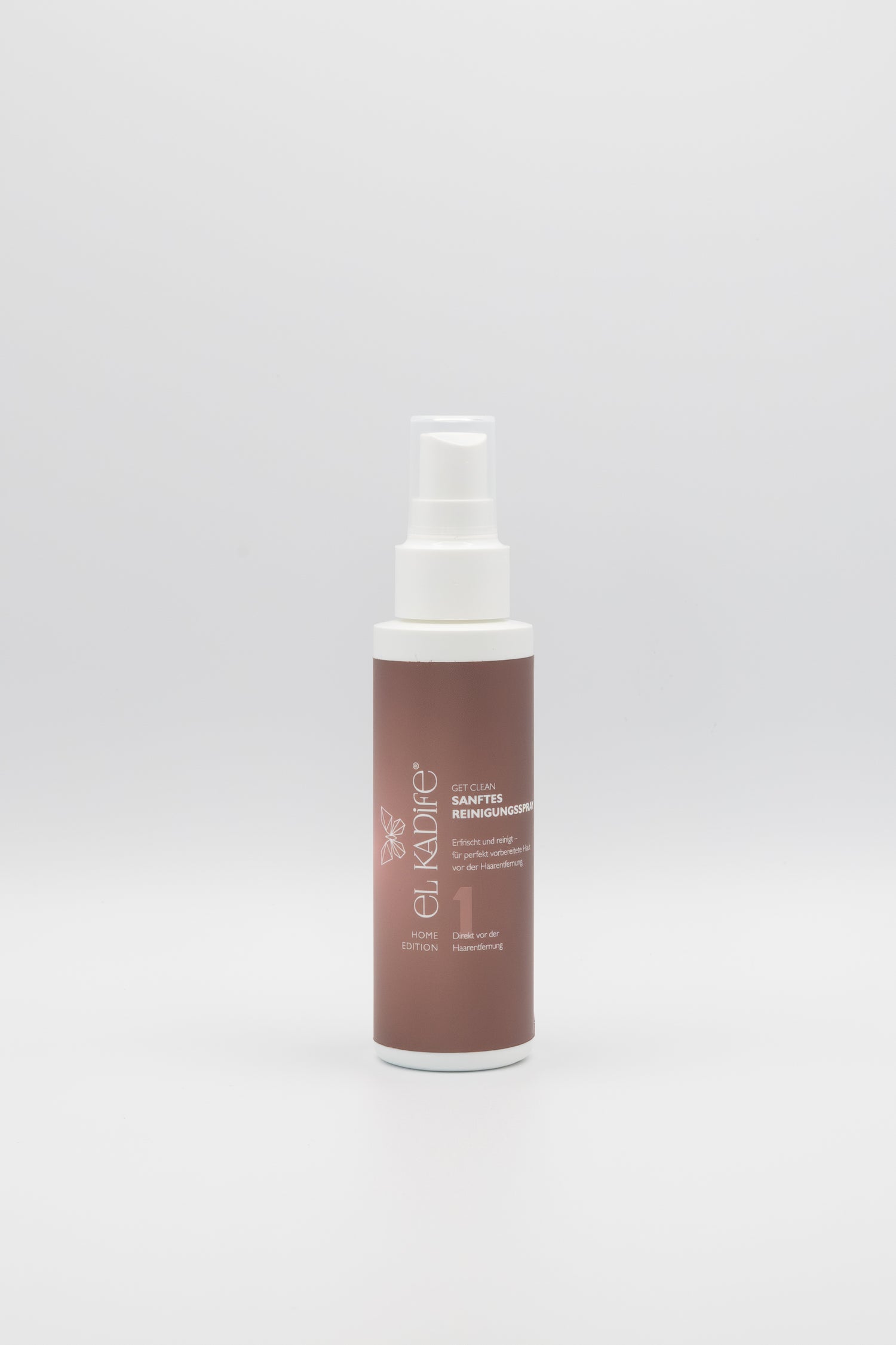 Klärendes Reinigungsspray zur Vorbereitung auf die Enthaarung. Sanft und sauber.
